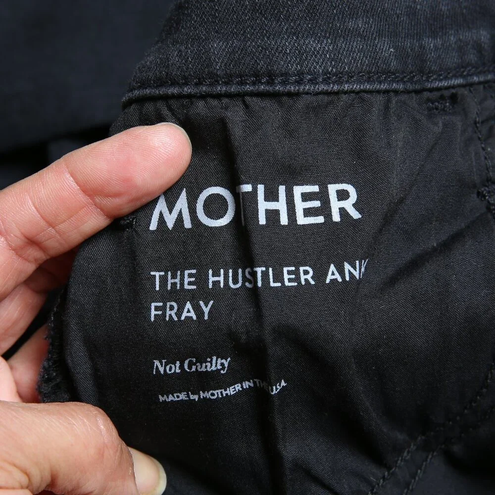 MOTHER The Hustler Ankle Fray Hi-Rise Not Guilty Jeans Size 27 *FLAW*